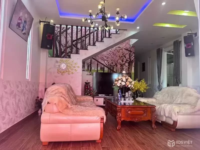 BÁN BIỆT THỰ LANGBIANG ĐÀ LẠT - 4PN, SÂN ĐẬU 3 Ô TÔ