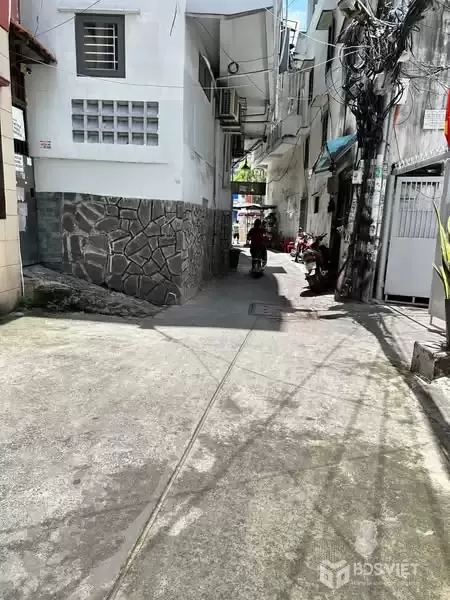 Nhà Đường Lý Thái Tổ Quận 10 Phường 10 Cũ.