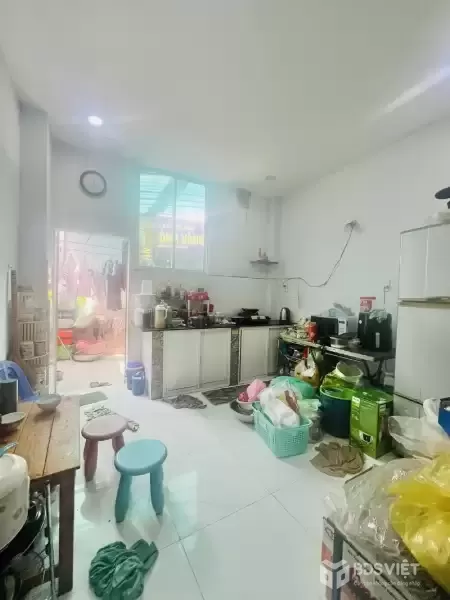 Bán nhà Đường Nguyễn Háo Vĩnh - Hẻm xe hơi - DT 106m2 (4 x 26.5)m - 3 Tầng