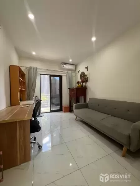 Bán nhà Phú Đô 33m², 5 tầng, gần ô tô, hơn 6 tỷ tí