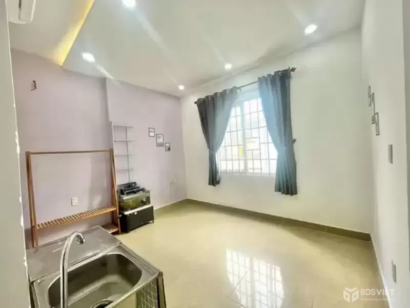 Nhà Hẻm Xe Tải Xô Viết Nghệ Tĩnh Quận Bình Thạnh Phường 26 Cũ.