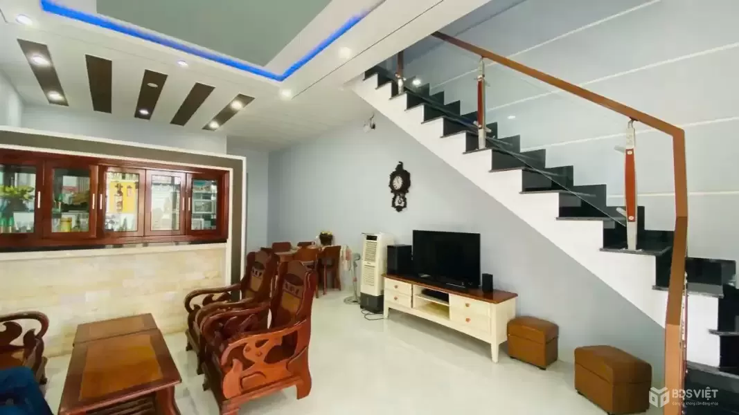 Nhà hẻm oto Cầu Dứa Phú Nông - phường Tây Nha Trang chỉ 3tỷ700tr????