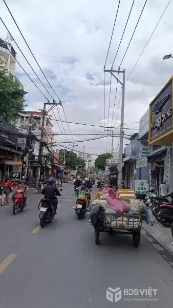 NHÀ MỚI ĐẸP GÒ XOÀI–HẺM 6M  ÔTÔ NGỦ TRONG NHÀ NHỈNH 5 ĐỒNG