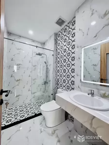 Bán nhà 3 tầng KĐT Hà Quang 2, phường Nam Nha Trang (Phước Hải) Giá 9,2 tỷ 