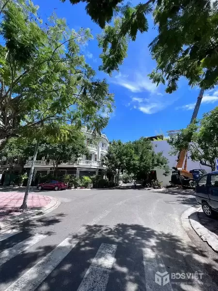 Bán nhà 3 tầng KĐT Hà Quang 2, phường Nam Nha Trang (Phước Hải) Giá 9,2 tỷ 