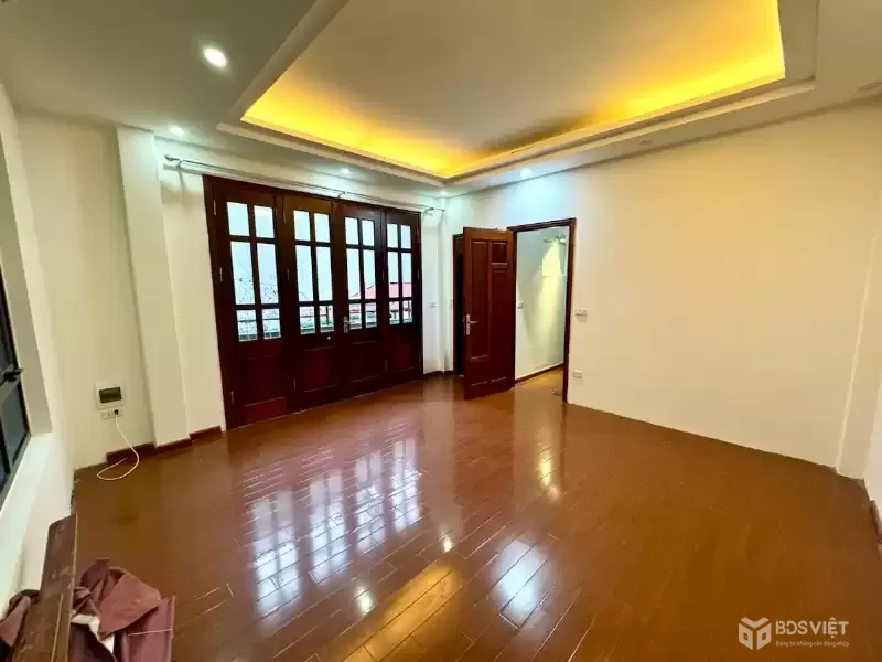 CẦN BÁN NHÀ VƯƠNG THỪA VŨ - LÔ GÓC - MẶT NGÕ KINH DOANH - Ô TÔ TRÁNH - 5 NHÀ RA PHỐ