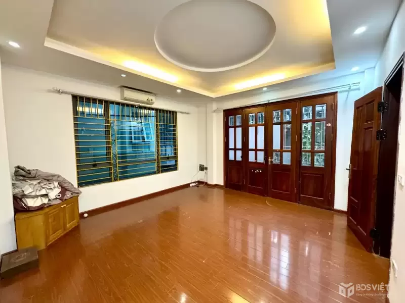 CẦN BÁN NHÀ VƯƠNG THỪA VŨ - LÔ GÓC - MẶT NGÕ KINH DOANH - Ô TÔ TRÁNH - 5 NHÀ RA PHỐ