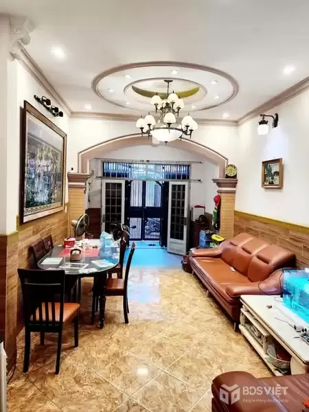 Nhà HXH Đường Nguyễn Thiện Thuật Phường 3 Quận 3 Cũ.