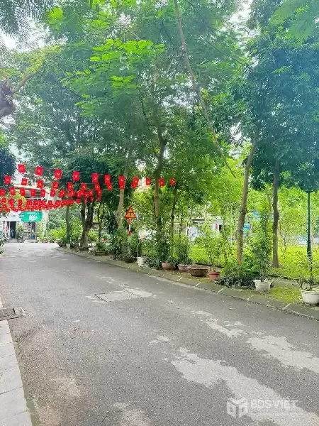 LÔ GÓC - VIEW HỒ - KHU PHÂN LÔ TĐC THANH AM - LONG BIÊN - GẦN CẦU ĐUỐNG