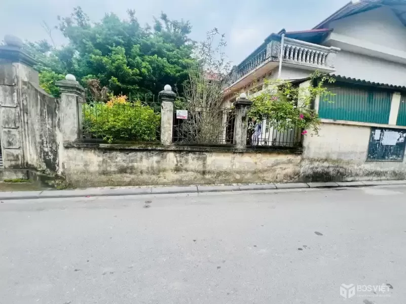 BÁN ĐẤT CỰ KHỐI - LONG BIÊN - CHỈ HƠN 6 TỶ