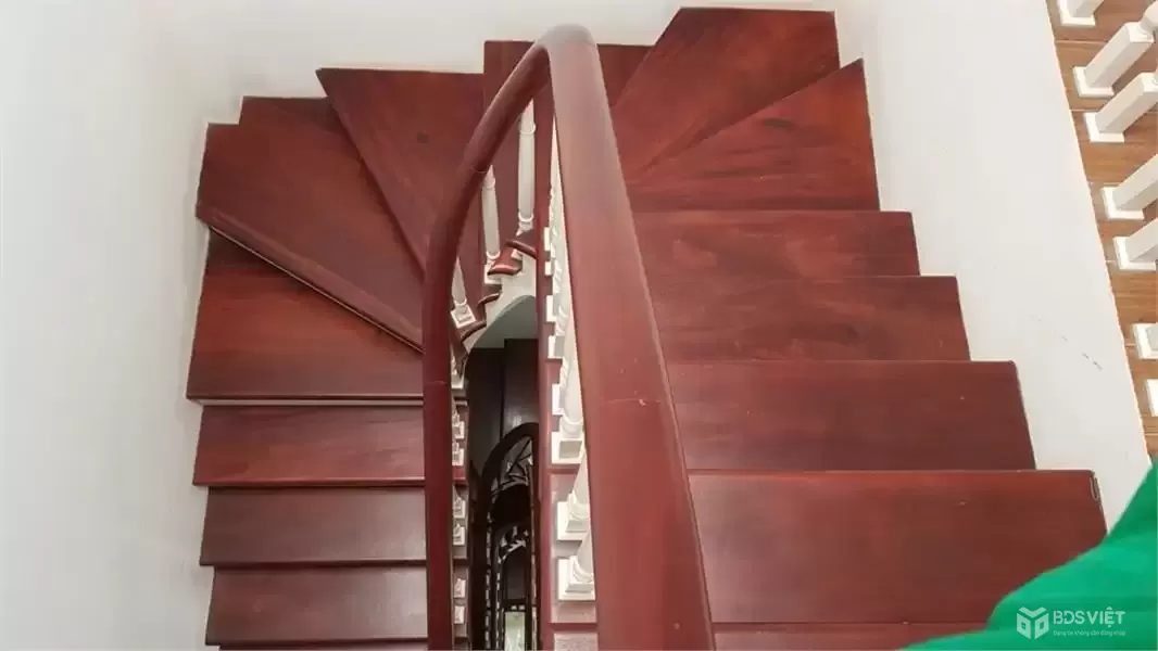 Bán nhà Cầu Giấy 34m2, 4T, 2 mặt ngõ thoáng, ô tô vào tận cửa