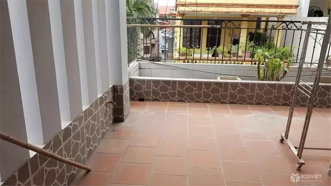 Bán nhà Cầu Giấy 34m2, 4T, 2 mặt ngõ thoáng, ô tô vào tận cửa
