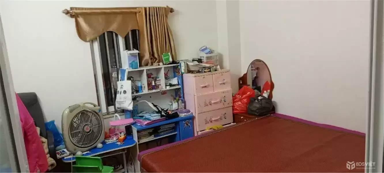 Bán nhà Dịch Vọng, Cầu Giấy 36m2, 4T, ngõ thông, ô tô 5 tạ vào nhà