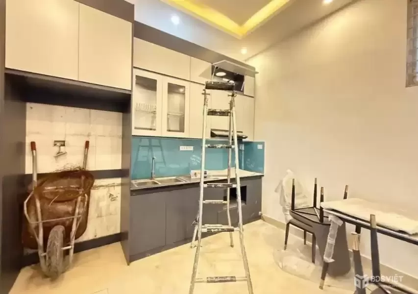 HÀNG HIẾM HOÀNG QUỐC VIỆT, NGÕ NÔNG, GẦN PHỐ, FULL NỘI THẤT – 4 TẦNG, NHỈNH 7 TỶ