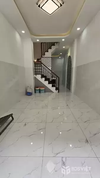 Nhà HXH Đường Âu Dương Lân Quận 8 Phường 3 Cũ.