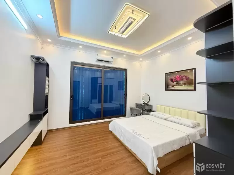 BÁN NHÀ TÂY SƠN  - NHÀ MỚI ĐẸP - NGÕ THOÁNG - GẦN SÁT MẶT PHỐ LỚN - MẶT TIỀN RỘNG 
