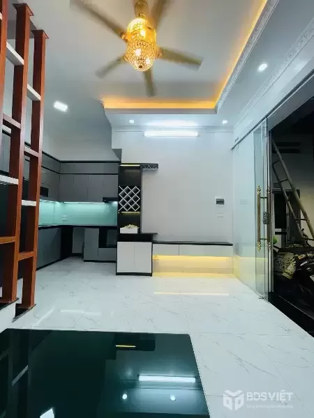 BÁN NHÀ TÂY SƠN  - NHÀ MỚI ĐẸP - NGÕ THOÁNG - GẦN SÁT MẶT PHỐ LỚN - MẶT TIỀN RỘNG 