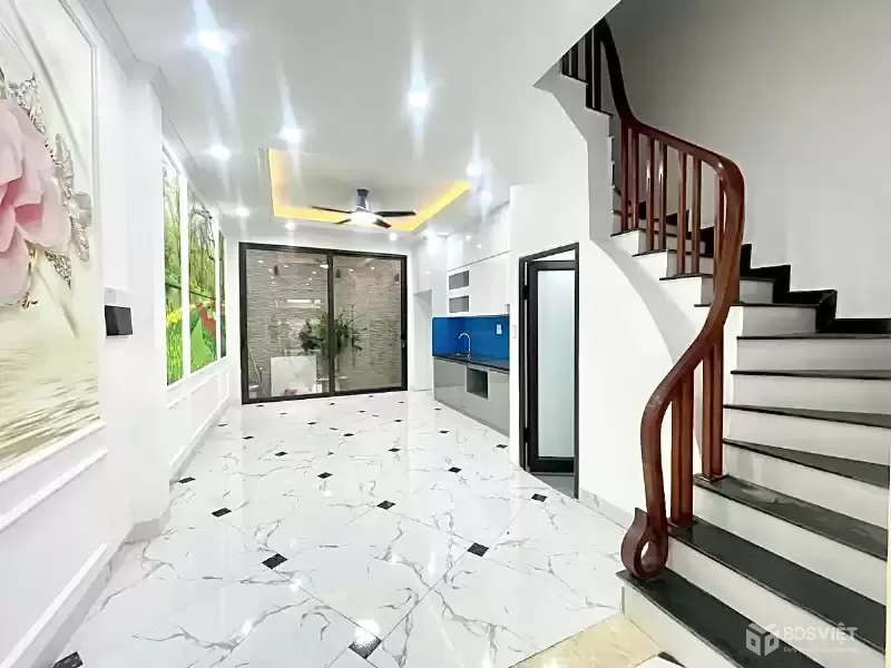 Nhà mới siêu hiếm - Tập thể Đặc công Thanh Trì - 6 tầng thang máy - Ô tô ngủ trong nhà