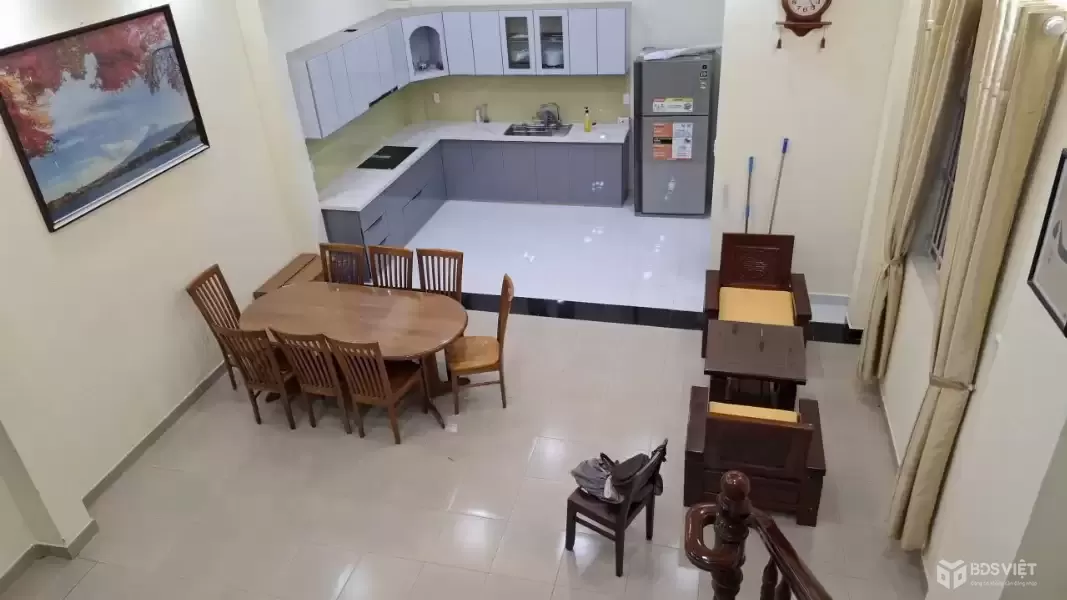 Bán nhanh nhà 1 trệt 2 lầu.mặt tiền đường Hải Đức, nhà full nội thất gồm 3pn phong thờ bếp 3 wc.sân thượng.