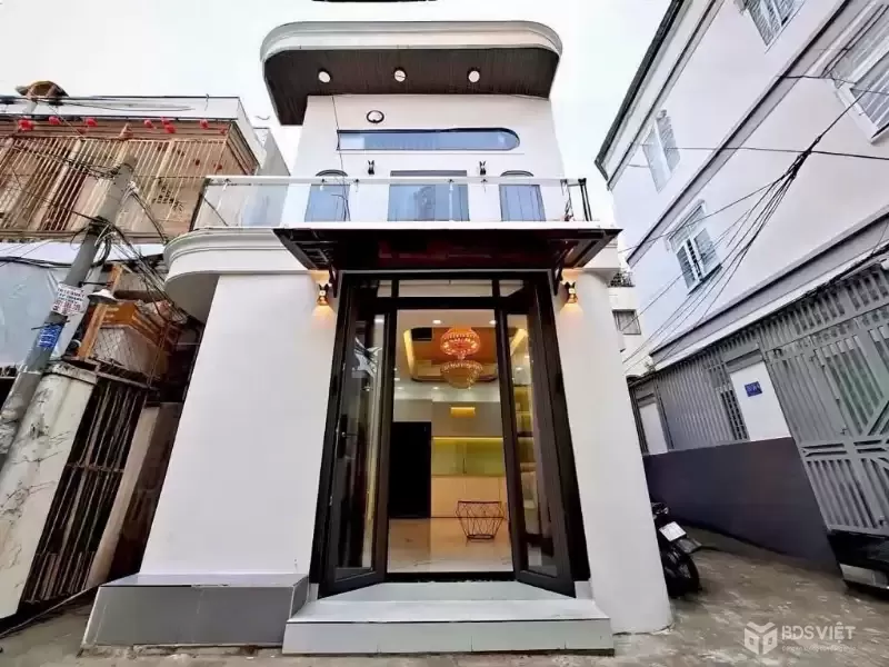 Bán Gấp Nhà Hẻm Huỳnh Tấn Phát Q7, 32m2, 2 Tầng, Giá Hời Chỉ 2.9 Tỷ, Sổ Hồng