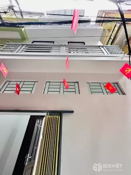 Bán nhà mới Liên Mạc 40m2, 5T, mặt tiền 4m, ô tô tránh đỗ cửa, giá 6 tỷ