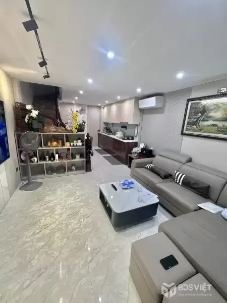 Nhà đẹp Phú Diễn 39m², 5T, ô tô tránh, gần công viên lớn Hà Nội