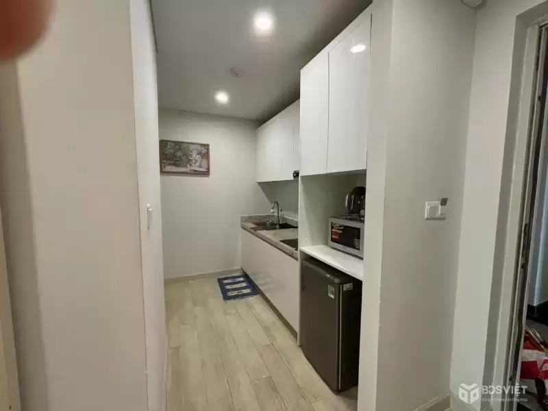 bán căn Goldcost view hồ bơi và xéo biển tầng 14, DT 52m2