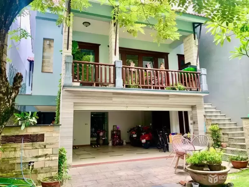 Biệt Thự Sân Vườn Cần Sang Nhượng  - Gần Trường SkyLine - Khu Biệt Thự Thăng Long - Giá 19 tỷ