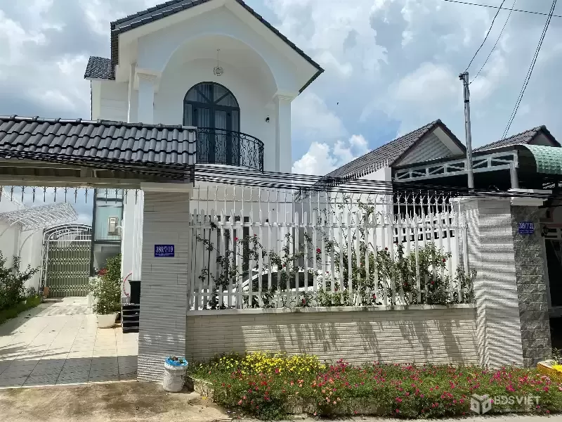 Biệt Thự Mái Thái 200m Thổ Cư 160m Giá Rẻ Hơn Thị Trường Nhỉnh 6 Tỷ
