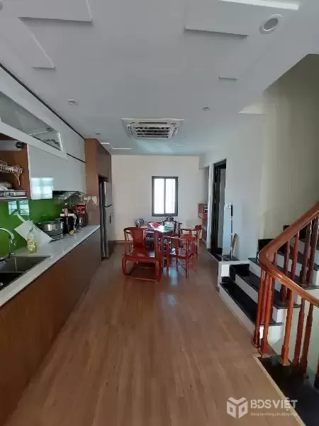 BÁN NHÀ LẠC LONG QUÂN – 63m² – 6.5 TẦNG – MT 5M – NGÕ Ô TÔ – 22.8 TỶ