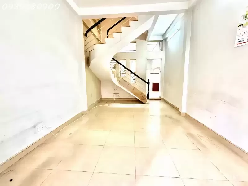 Hẻm 6m thông Phan Đăng Lưu - 75m2 - 8,5TỶ