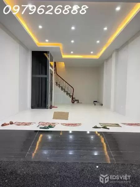 PHÂN LÔ KHU VIP NHẤT THANH XUÂN, GARA Ô TÔ, 6 TẦNG THANG MÁY NHẬP KHẨU. KINH DOANH ĐỈNH
