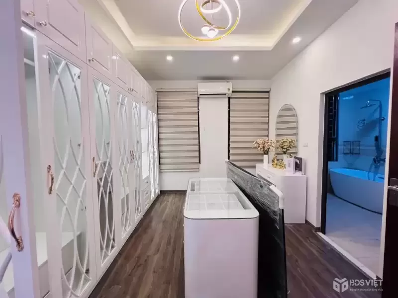 VIP THANH XUÂN - Ô TÔ  VÀO NHÀ - CẠNH KĐT TRUNG HÒA - KINH DOANH ĐỈNH - TIỆN ÍCH VÔ VÀN