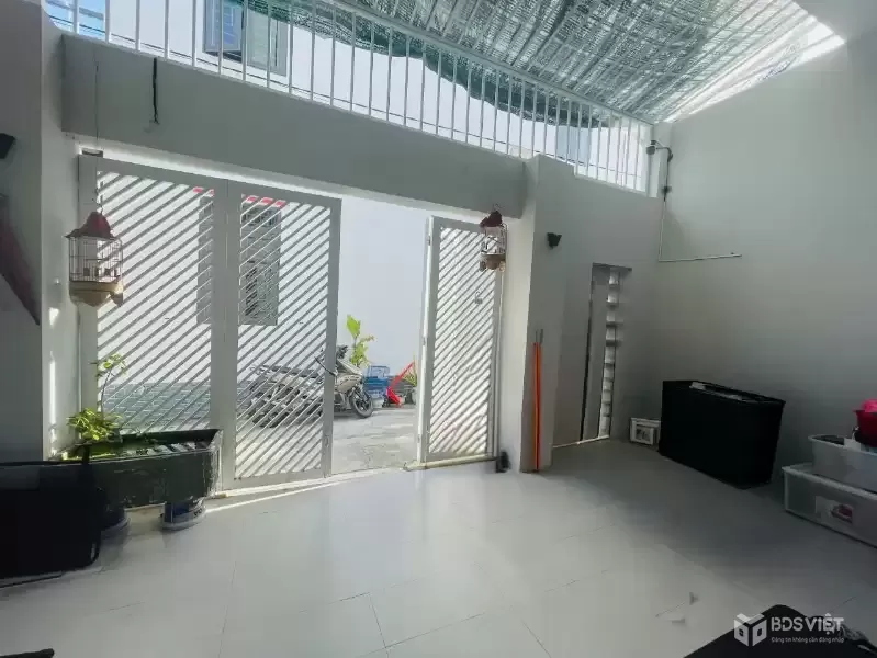 BÁN CĂN NHÀ 2 TẦNG ĐẸP GẦN BV MẮT VĨNH HIỆP - PHƯỜNG TÂY NHA TRANG