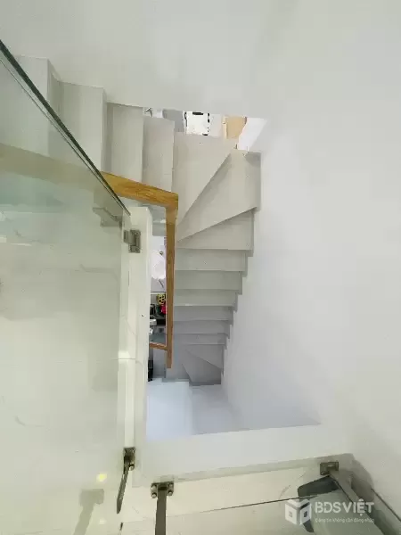 BÁN CĂN NHÀ 2 TẦNG ĐẸP GẦN BV MẮT VĨNH HIỆP - PHƯỜNG TÂY NHA TRANG