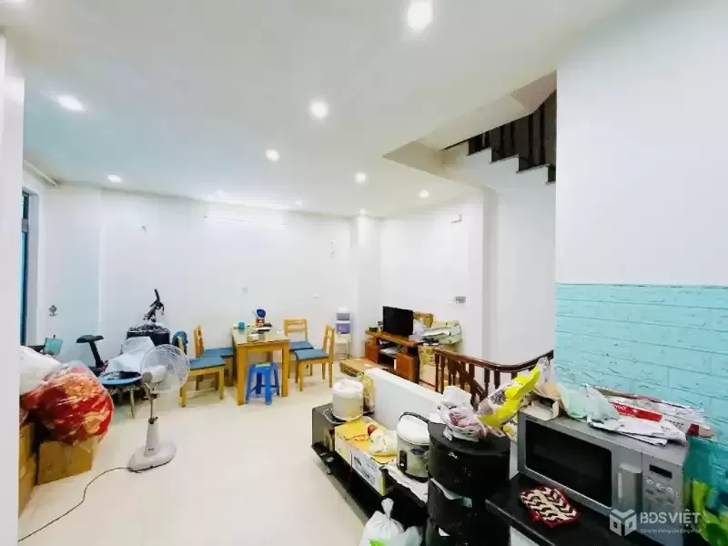 Bán nhà 36m2, 5 tầng, ngõ rộng, gần ô tô tránh tại Cổ Nhuế