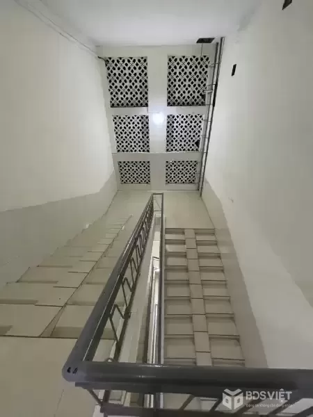 TT BẮC NGHĨA TÂN-150M 3 NGỦ 2 WC BAN CÔNG SIÊU RỘNG,MẠT NGÕ Ô TÔ TRÁNH GIÁ 5,5 TỶ