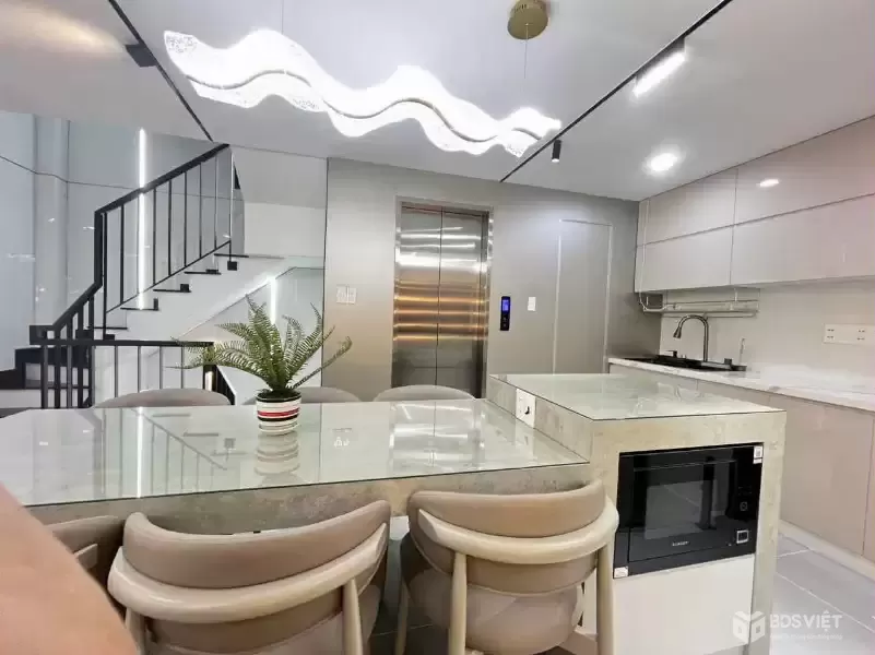 Biệt Thự Mini Sang Hiện Đại Đẳng Cấp ThangMáy TânPhú Kế TânBình Q11&Q6 Nhỉnh 9T