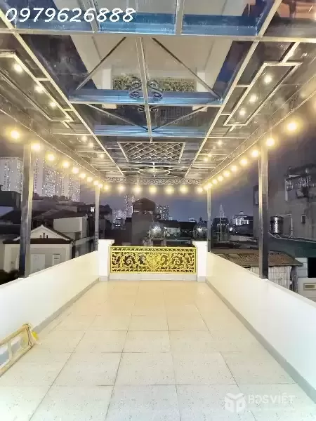 SIÊU PHẨM NHÀ PHỐ HOÀNG QUỐC VIỆT. FULL NỘI THẤT CAO CẤP, THANG MÁY,  Ô TÔ VÀO NHÀ. CHỈ VIỆC XÁCH VALI VỀ Ở. 30x5T