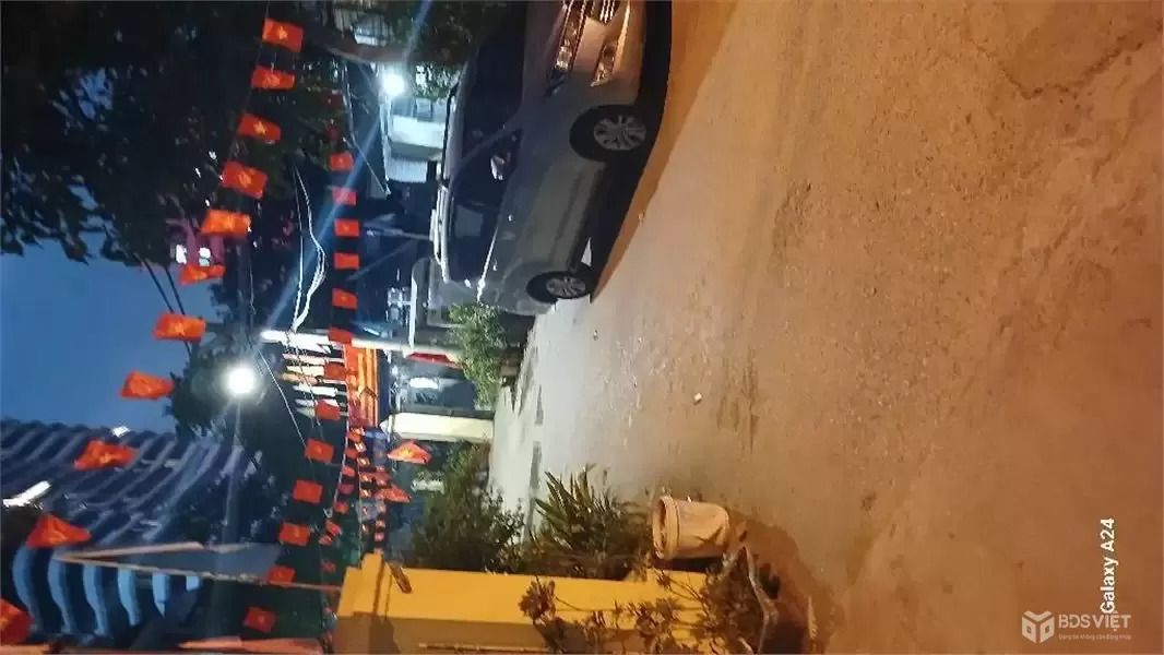 Bán nhà Xuân Đỉnh 45m2, 5 tầng, thang máy, ô tô vào nhà, giá 10.5 tỷ