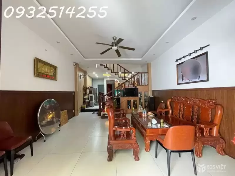 55 - Nguyễn Thành Hãn - Khu quân đội - Nhà 3 Tầng 3 mê kiên cố -105m2 - Nhà Sang - Đẹp - Hiện Đại - Giá nhỉnh 8 tỷ