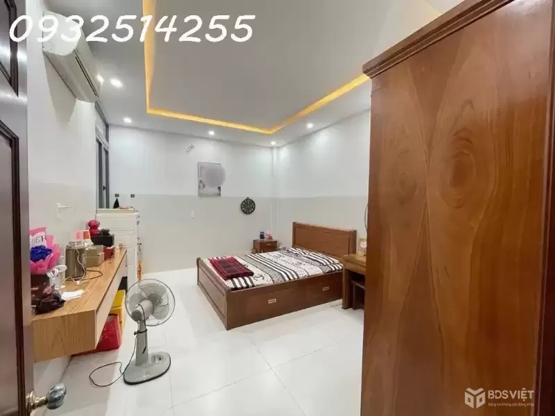 55 - Nguyễn Thành Hãn - Khu quân đội - Nhà 3 Tầng 3 mê kiên cố -105m2 - Nhà Sang - Đẹp - Hiện Đại - Giá nhỉnh 8 tỷ