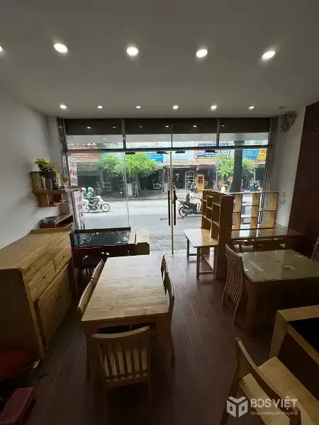 Lô góc mặt phố La Thành (to) không QH mặt tiền lớn VIP nhất phố 74m² nhà 3 tầng giá cực sốc 37 tỷ