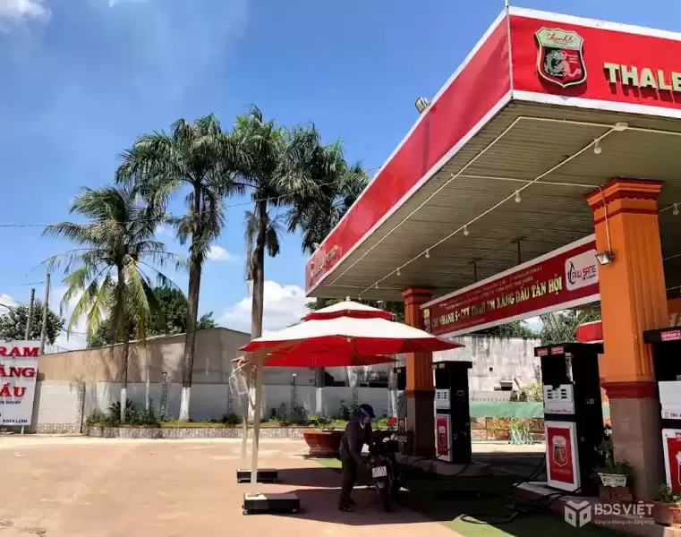 KẸT TIỀN CẮT LỖ 340M2 ĐẤT THỔ CƯ, SHR NẰM NGAY TRUNG TÂM. GIÁ 195TR