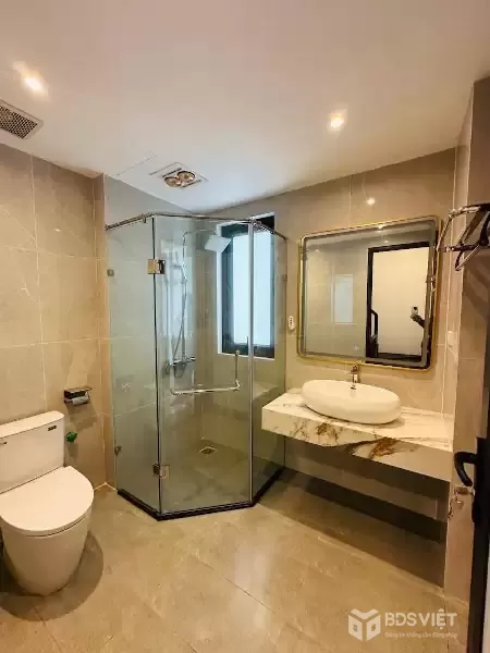 BÁN NHÀ LONG BIÊN 5 TẦNG LÔ GÓC - Ô TÔ ĐỖ CỬA - FULL NỘI THẤT nhỉnh 6 tỷ
