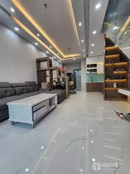 Bán nhà đẹp Huỳnh Tấn Phát, Tân Phú, Quận 7 - 4.63m x 23m