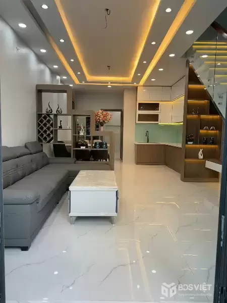 Bán nhà đẹp Huỳnh Tấn Phát, Tân Phú, Quận 7 - 4.63m x 23m