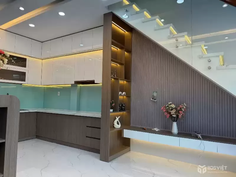 Bán nhà đẹp Huỳnh Tấn Phát, Tân Phú, Quận 7 - 4.63m x 23m