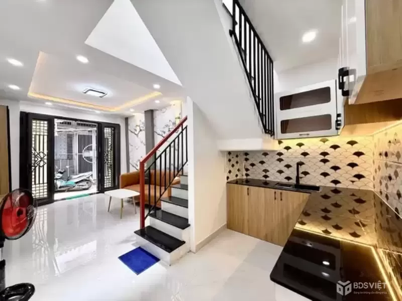 Nhà Đường Xô Viết Nghệ Tĩnh Quận Bình Thạnh Phường 21 Cũ.
