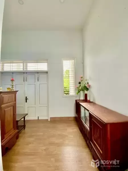 Bán nhà mặt phố Hàn Thuyên, Hải Châu, Đà Nẵng. 4 tầng, 4PN, SH. Giá 11 tỷ. LH: 0932514255